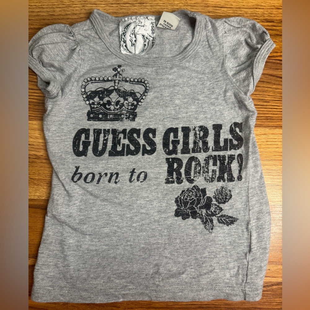 Guess top